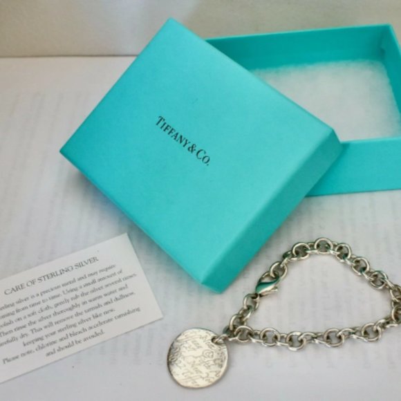 MINT CONDITION! Beautiful Tiffany & Co. Sterling Silver Wavy Notes Bracelet - 7" - Picture 1 of 4